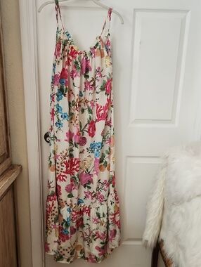 Floral Cream Maxi Dress